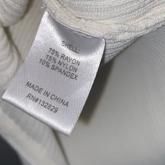 Superdown Off-white Ribbed Long-sleeve Bodysuit - Picture 4 of 5